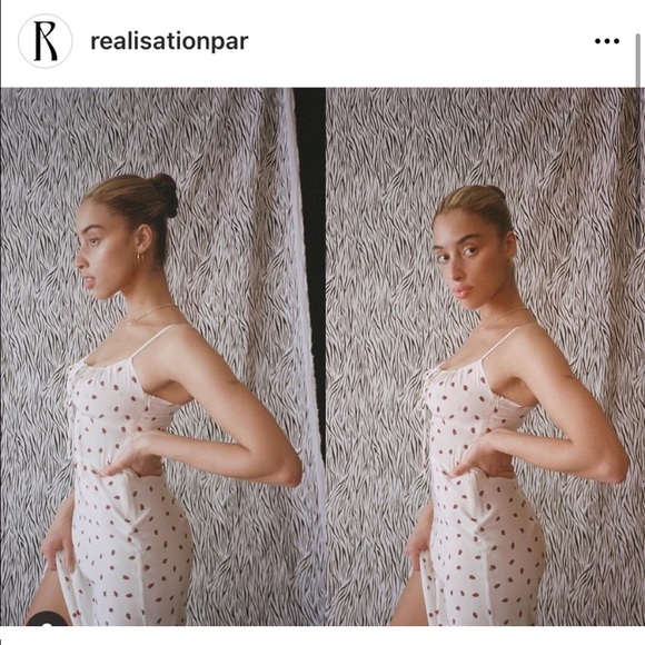 ***Sold***Realisation Alba Strawberry Dress - Picture 2 of 9